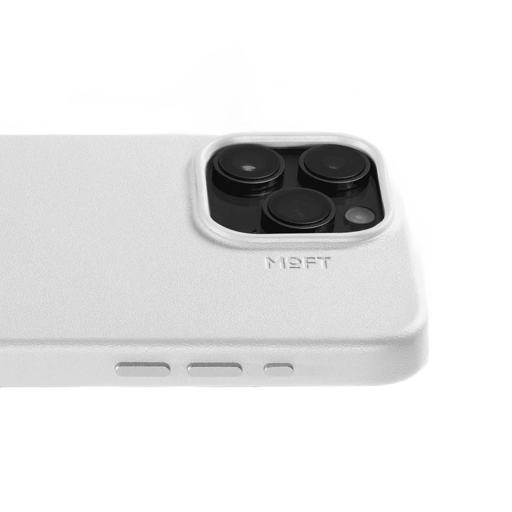 MOFT Snap Phone Case - iPhone 15 Pro (Lanyard Slot Upgrade)
