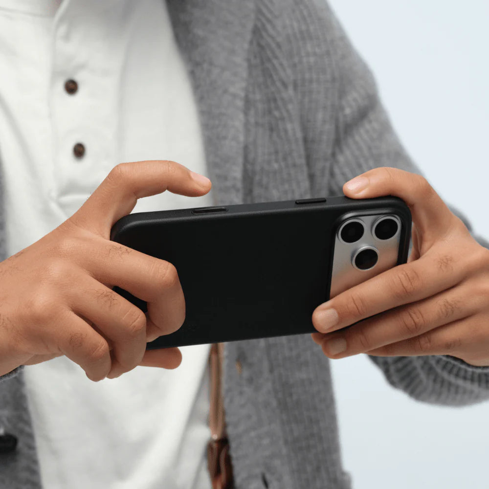 MOFT Snap Phone Case - iPhone 17 Pro Max